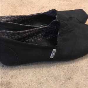 Sketchers black Bobs